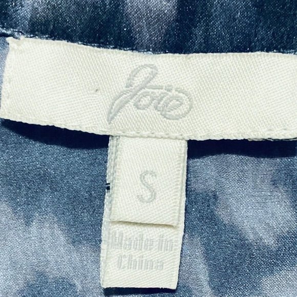 Joie Small Joann C Animal Print Silk Blouse - Picture 6 of 8